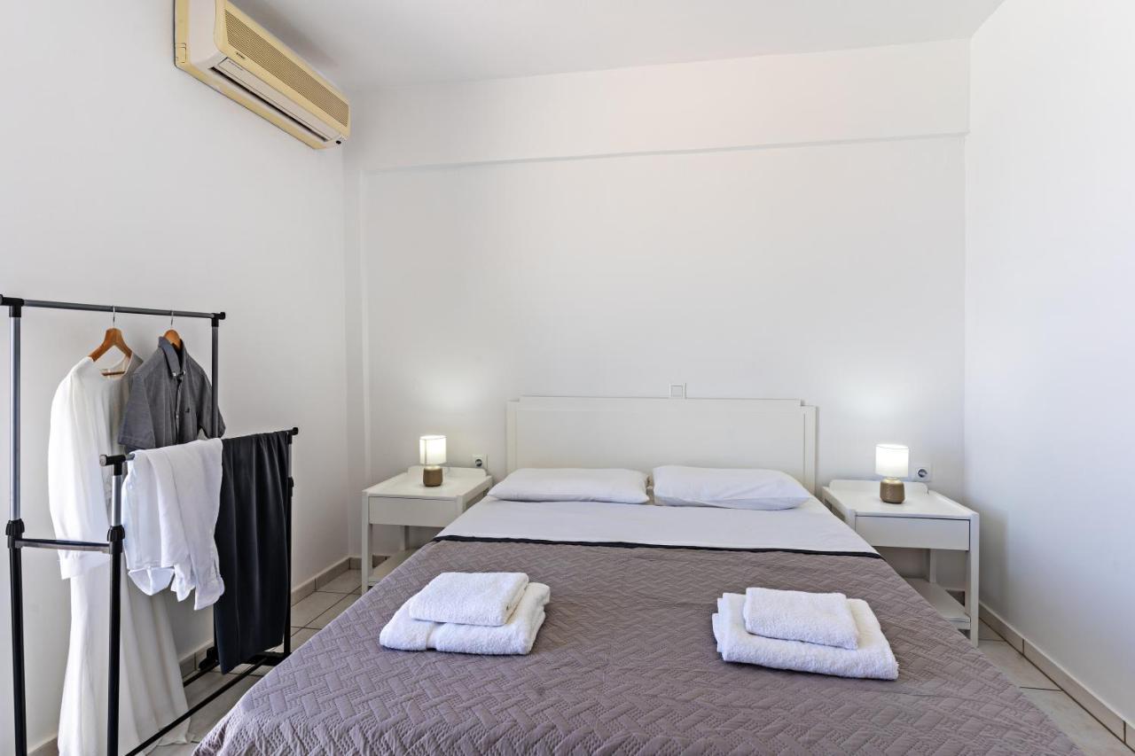 Azure Seaside Apts Magnisía Exterior foto