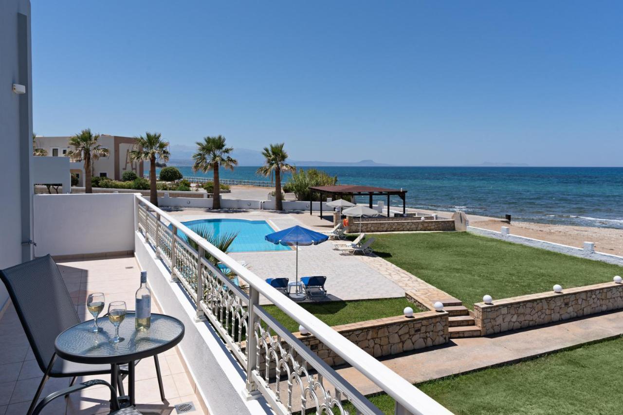 Azure Seaside Apts Magnisía Exterior foto